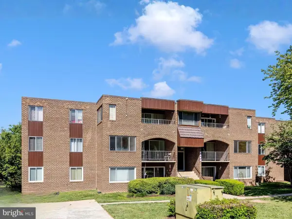 460 Girard St #204, GAITHERSBURG, MD 20877