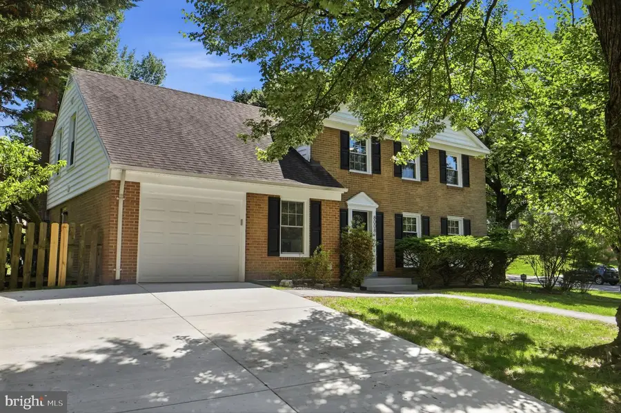 8008 Inspection House Rd, Potomac, MD 20854 - #2