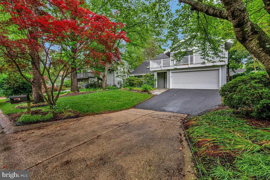 22 Bannister Ct, Gaithersburg, MD 20879 - #3