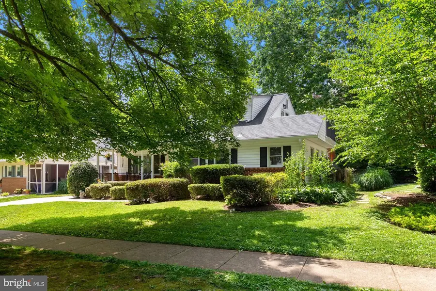 9504 Wadsworth Dr, Bethesda, MD 20817 - #2