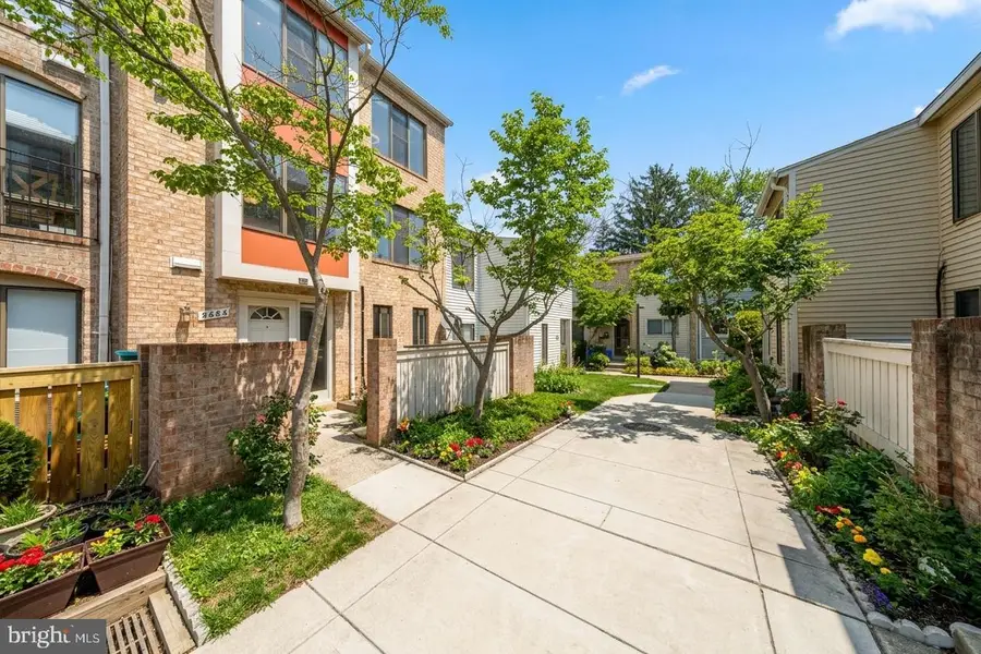9685 Brassie Way, Gaithersburg, MD 20886 - #3