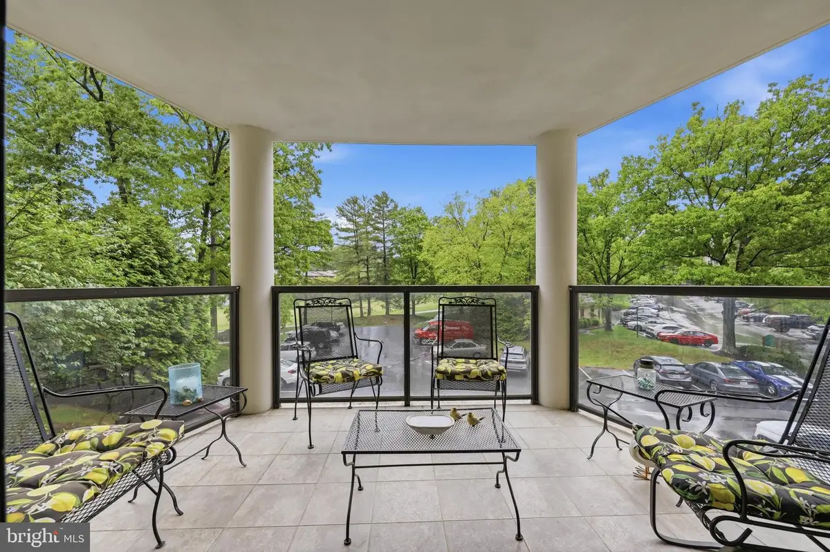 15101 Interlachen Dr #1-224, Silver Spring, MD 20906 - #1