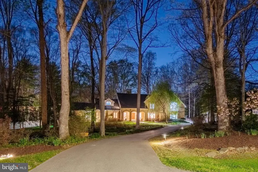 10100 Iron Gate Rd, Potomac, MD 20854 - #2