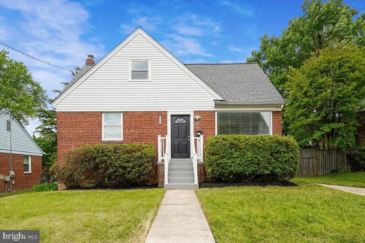 4909 Bangor Dr, Kensington, MD 20895 - #1