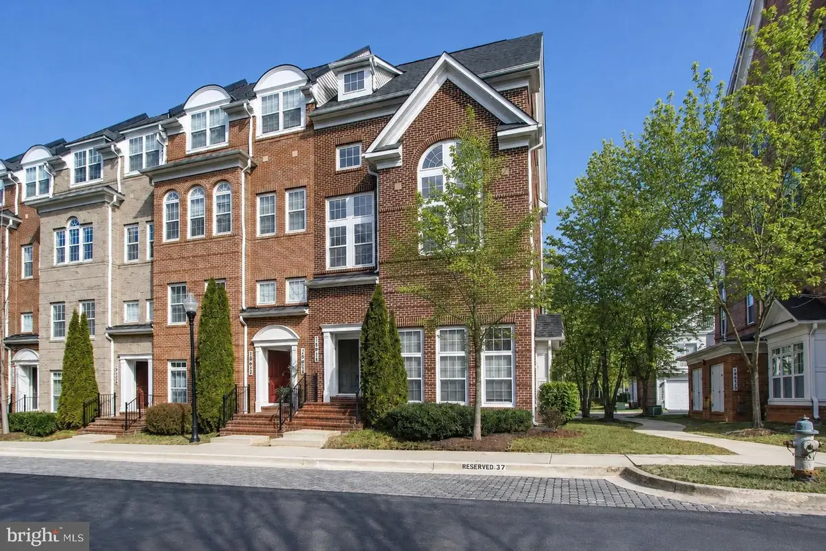 19417 Dover Cliffs Cir, Germantown, MD 20874 - #1