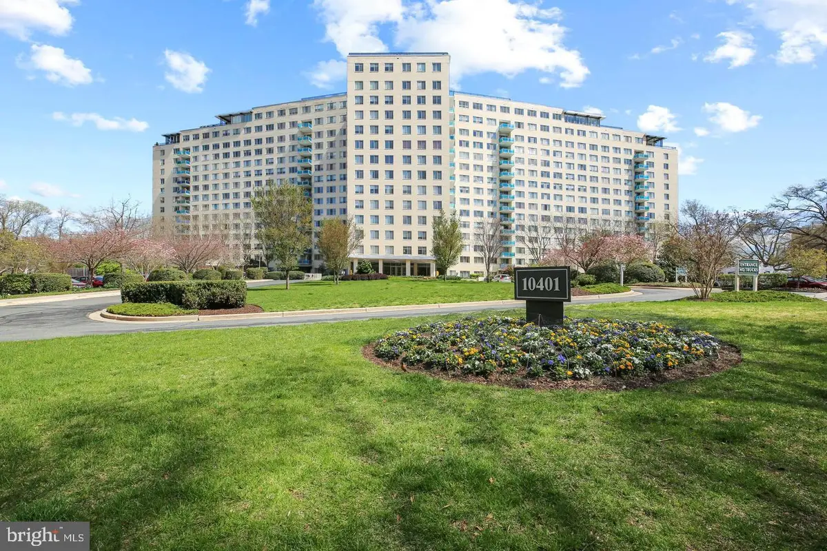10401 Grosvenor Pl #1327, Rockville, MD 20852 - #1