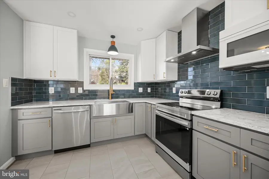 9720 Hedin Dr, Silver Spring, MD 20903 - #3