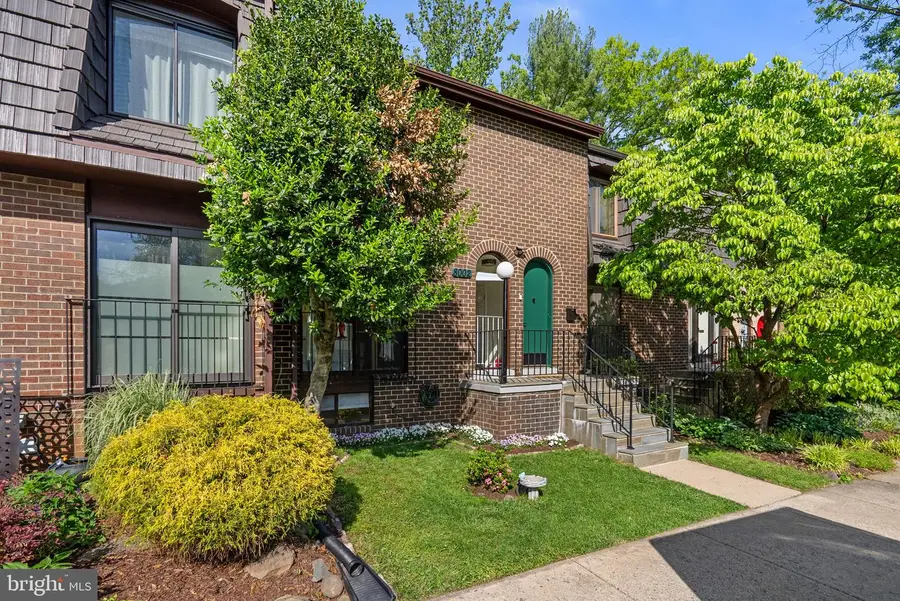 8002 Inverness Ridge Rd, Potomac, MD 20854 - #2