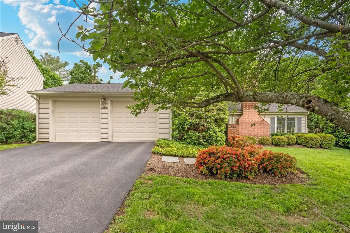 9924 Shrewsbury Ct, Montgomery Village, MD 20886 - #1