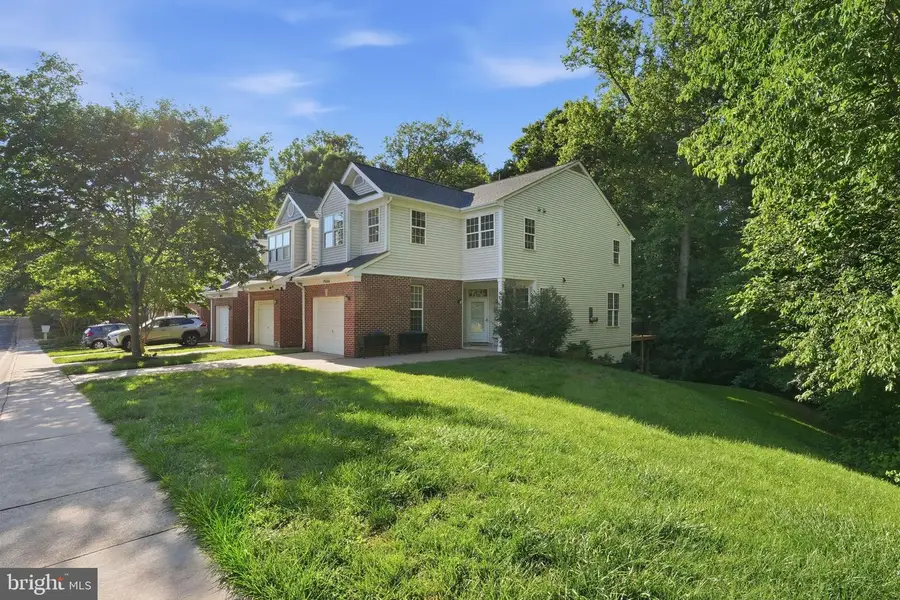 19466 Caravan Dr, Germantown, MD 20874 - #2