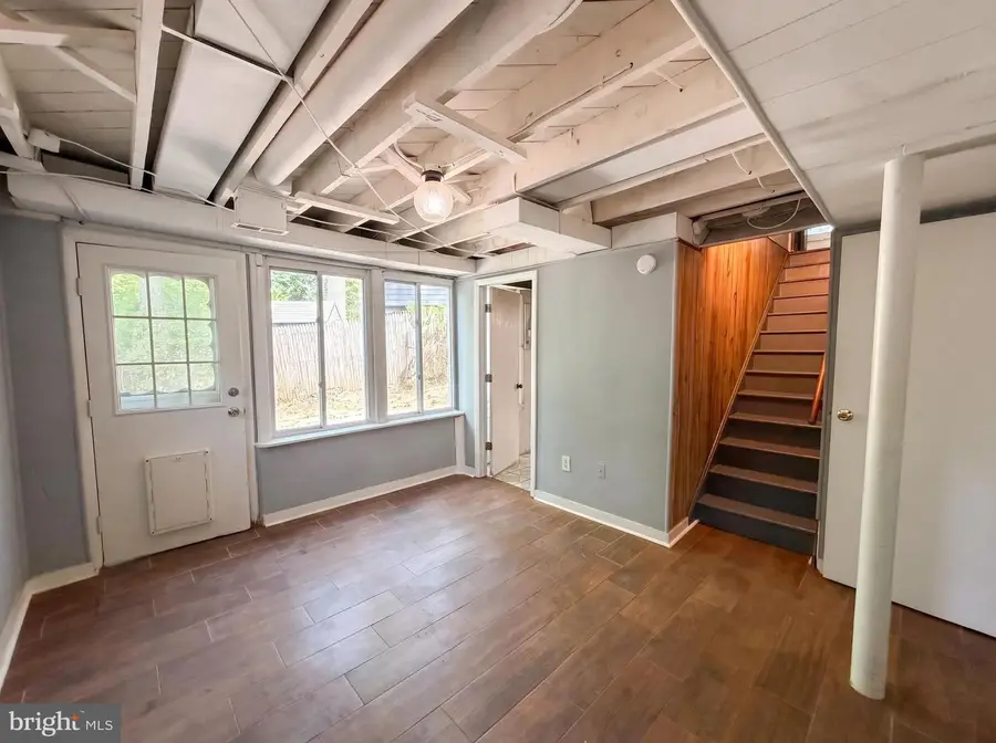 4027 Lawrence Ave, Kensington, MD 20895 - #3