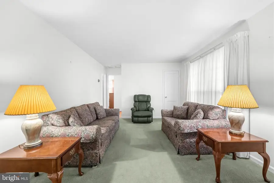 3223 Edgewood Rd, Kensington, MD 20895 - #3