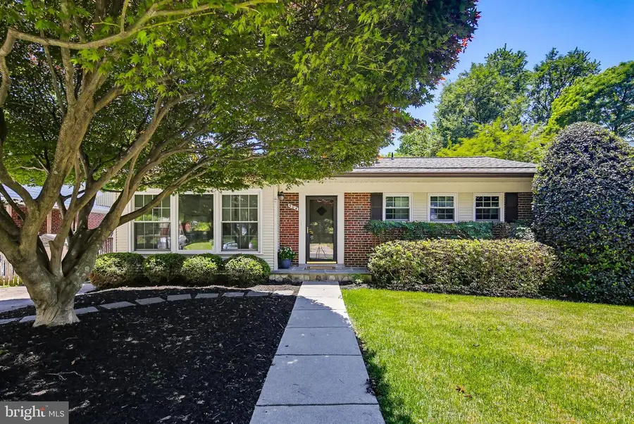 504 Waterford Rd, Silver Spring, MD 20901 - #2