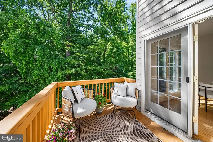 135 Wootton Oaks Ct, Rockville, MD 20852 - #2