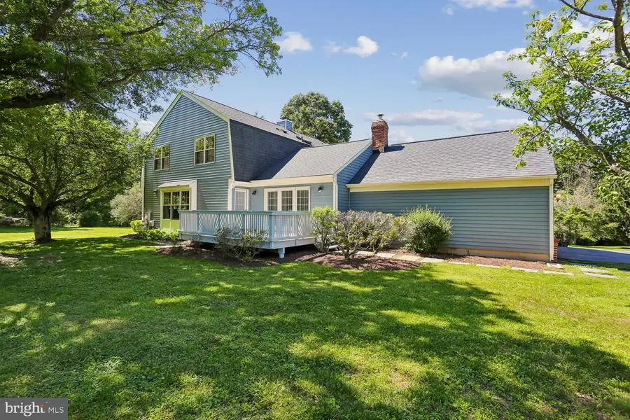 20920 Sunnyacres Rd, Gaithersburg, MD 20882 - #2