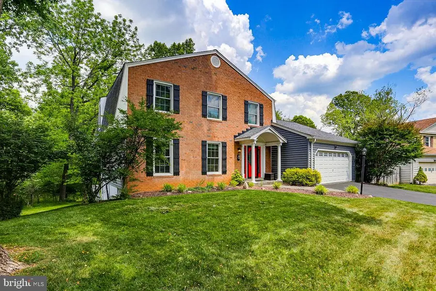 8 Bouldercrest Ct, Rockville, MD 20850 - #3