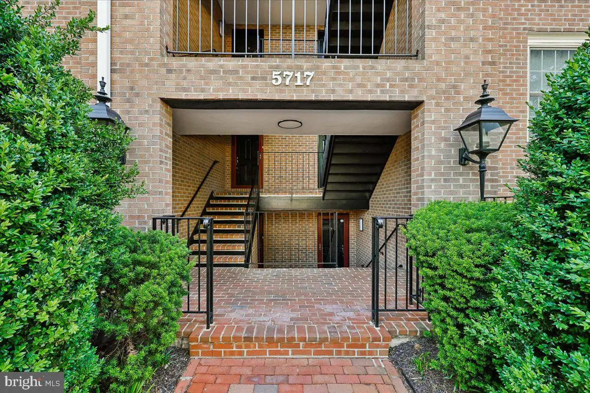 5717 Brewer House Cir #202, North Bethesda, MD 20852 - #1