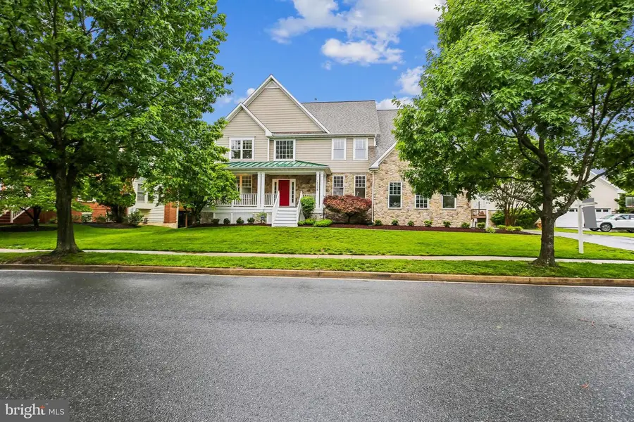 14226 Floral Park Dr, North Potomac, MD 20878 - #2