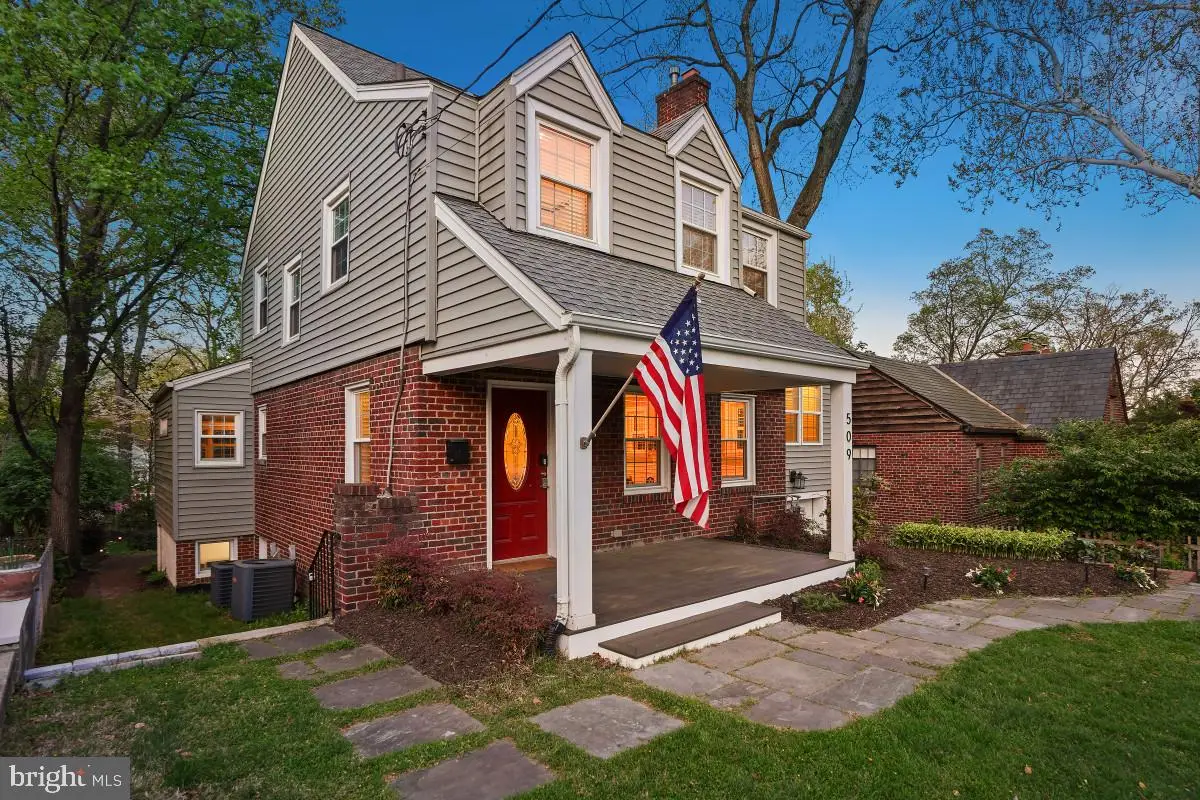 509 Philadelphia Ave, Takoma Park, MD 20912 - #1