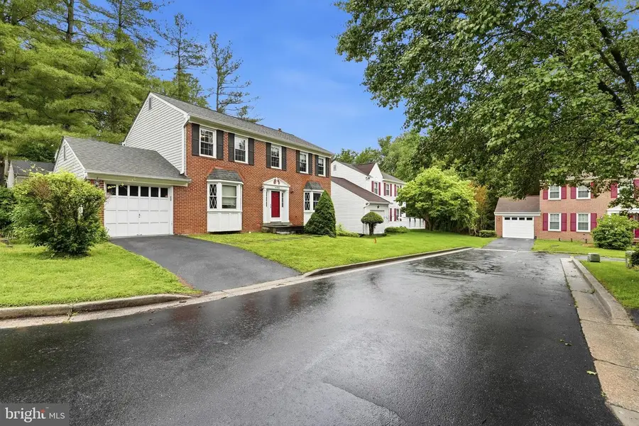 14900 Sequoia Hill Ln, Silver Spring, MD 20906 - #2