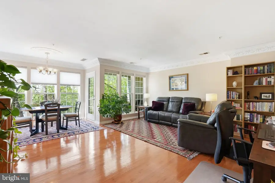 214-d Fallsgrove Blvd #12, Rockville, MD 20850 - #2