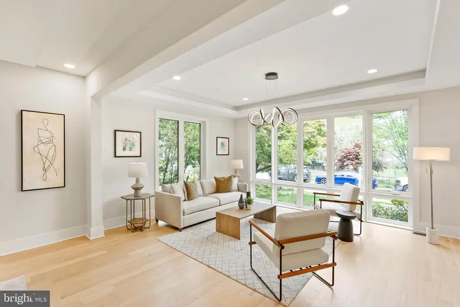 3706 Spring St, Chevy Chase, MD 20815 - #3