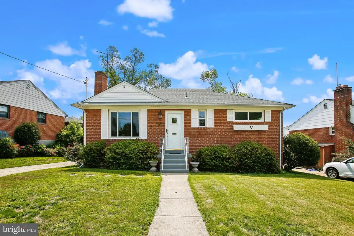 3408 Farthing Dr, Silver Spring, MD 20906 - #1