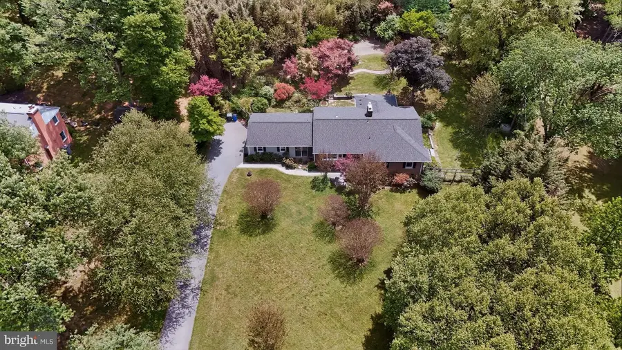 13004 Chestnut Oak Dr, Gaithersburg, MD 20878 - #2