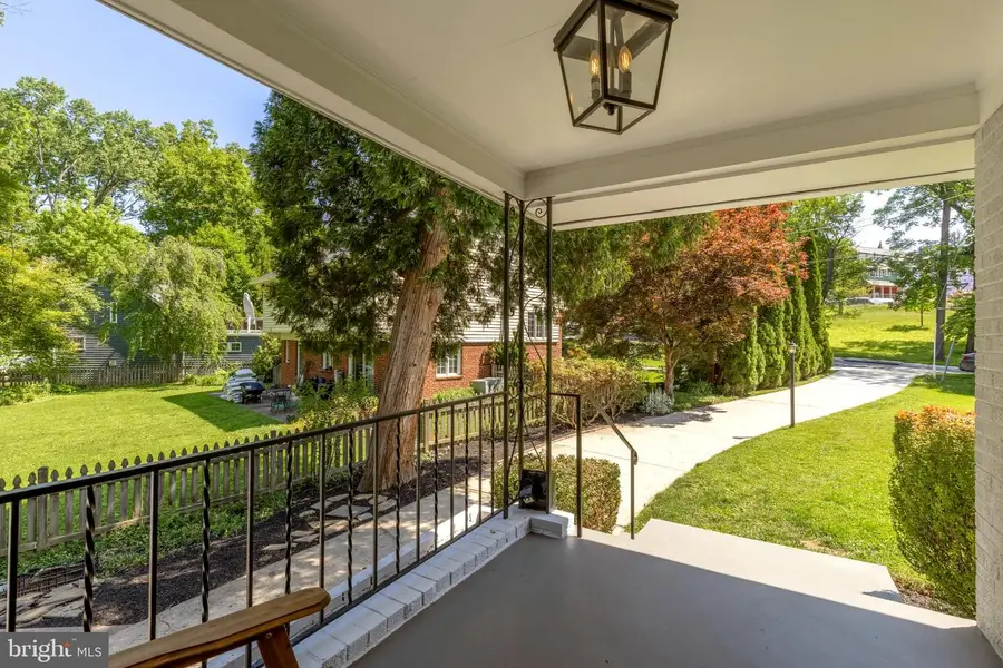 10210 Carroll Pl, Kensington, MD 20895 - #2