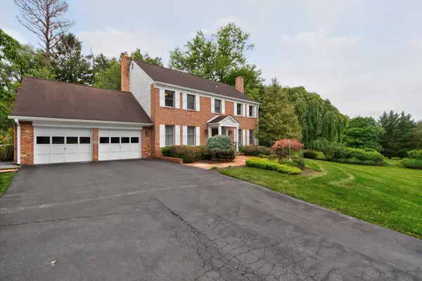 13600 Valley Dr, ROCKVILLE, MD 20850