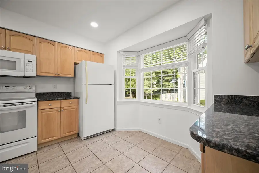 148 Barnsfield Ct #204, Gaithersburg, MD 20878 - #3