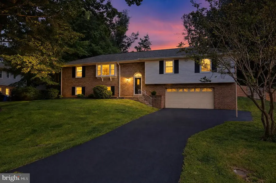 17617 Prince Edward Dr, Olney, MD 20832 - #2
