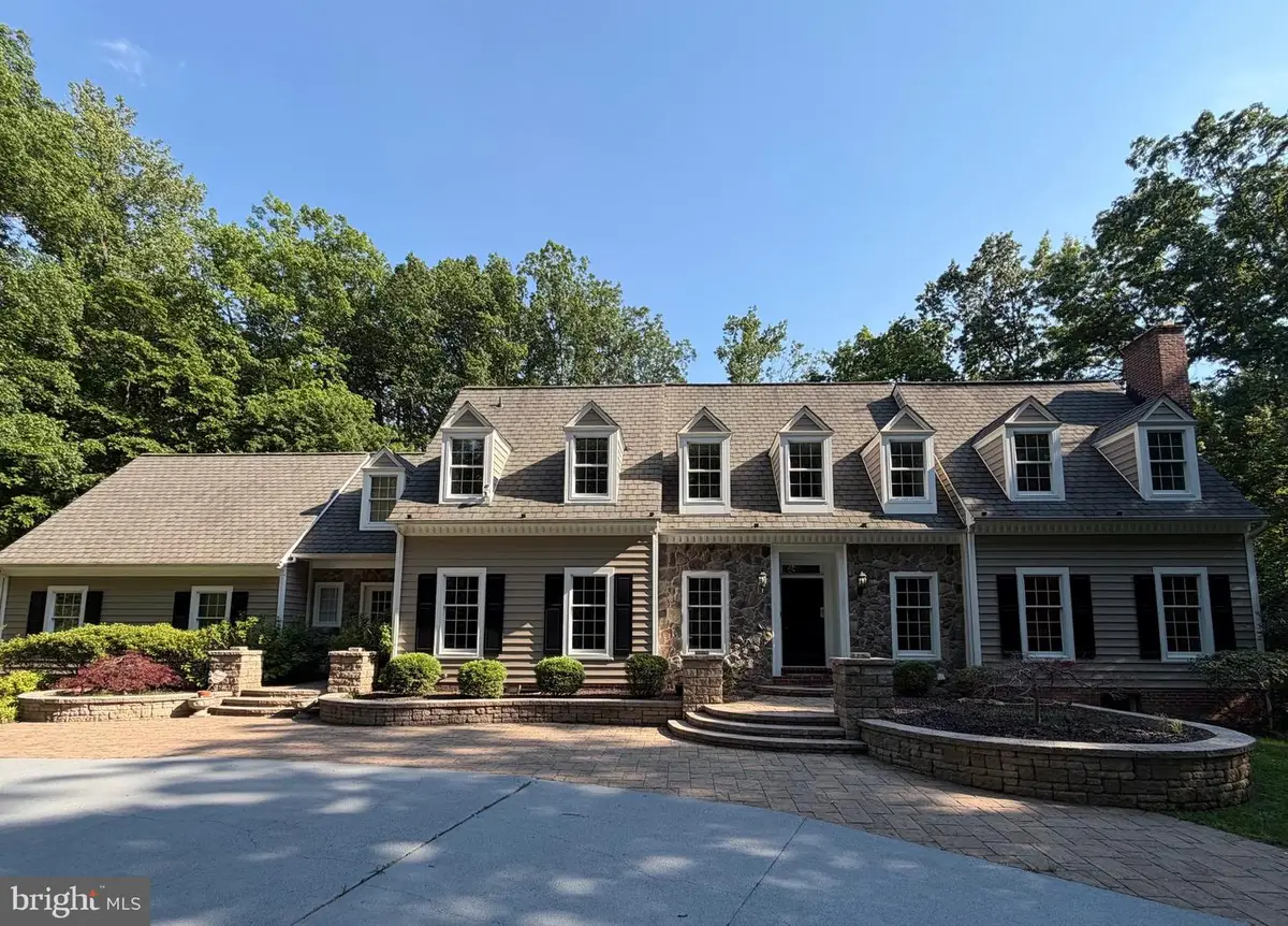 7530 Damascus Rd, Gaithersburg, MD 20882 - #1