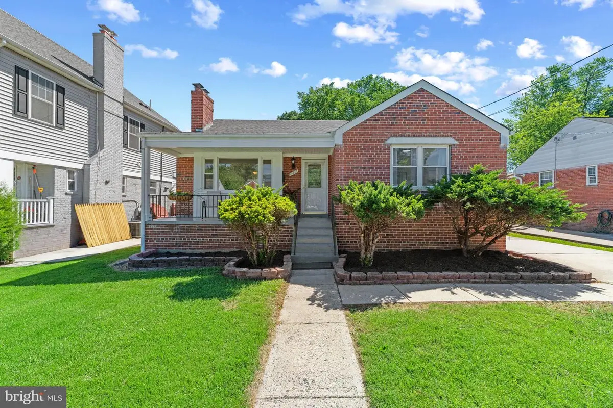 10205 Douglas Ave, Silver Spring, MD 20902 - #1
