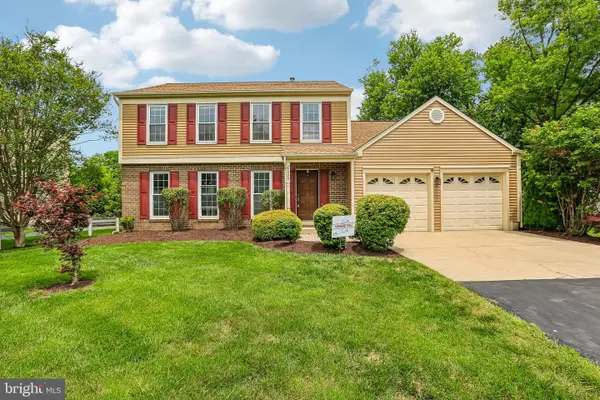 8609 Aqueduct, POTOMAC, MD 20854