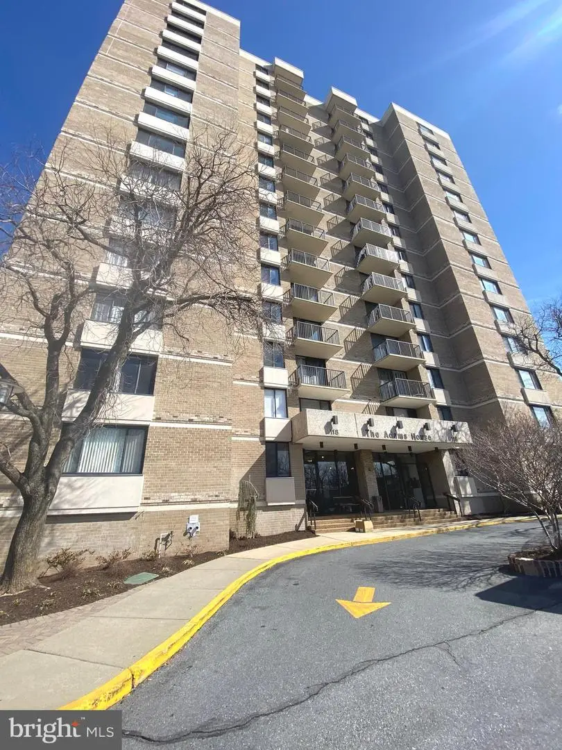118 Monroe St #709, Rockville, MD 20850 - #1