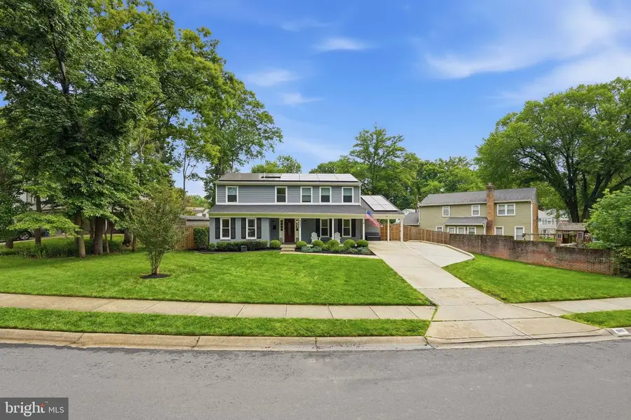8803 Liberty Ln, Potomac, MD 20854 - #3