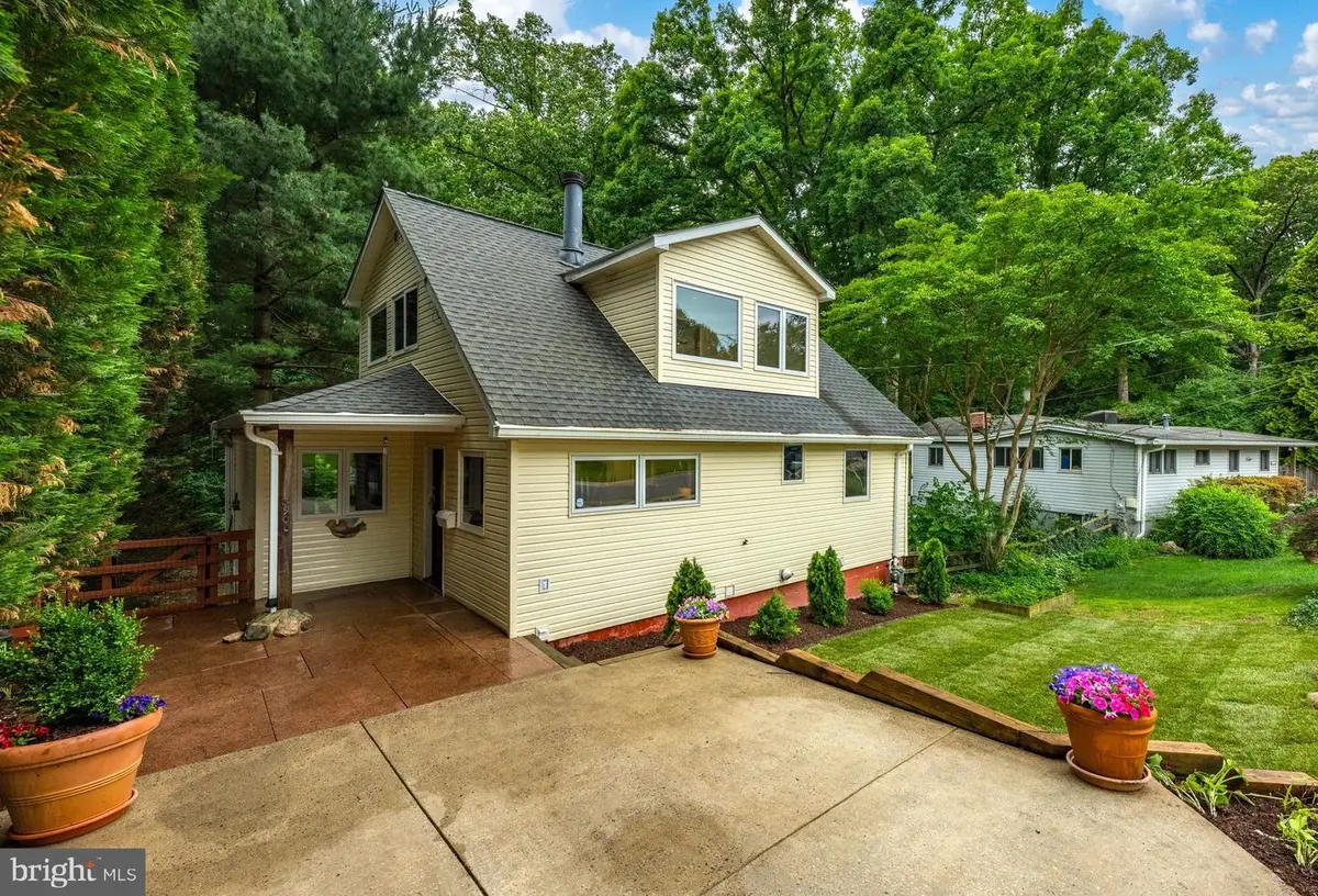 3900 Decatur Ave, Kensington, MD 20895 - #1