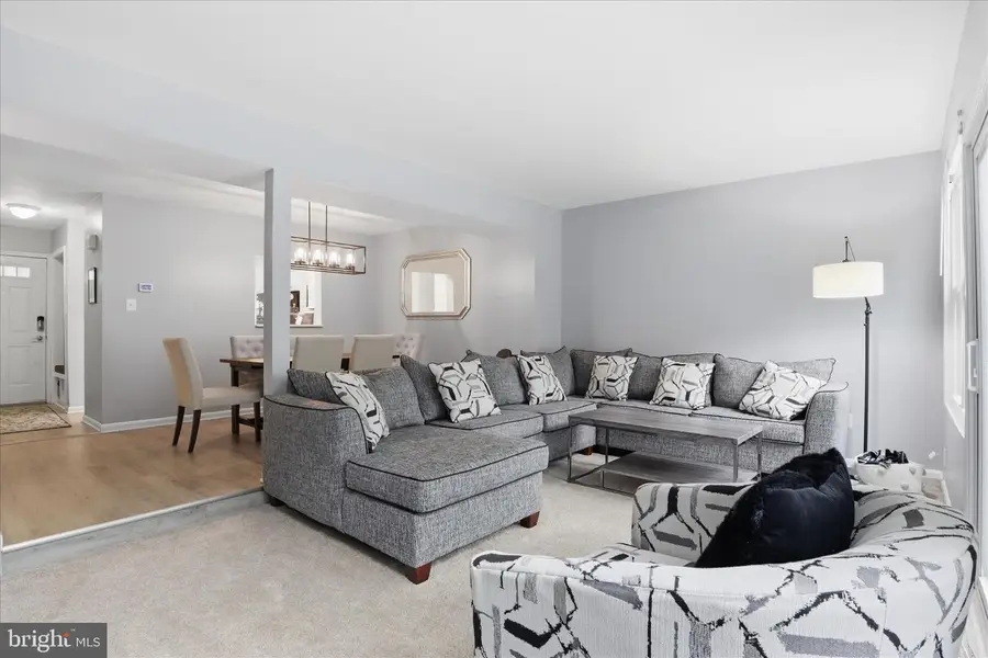 71 Kinsman View Cir, Silver Spring, MD 20901 - #2