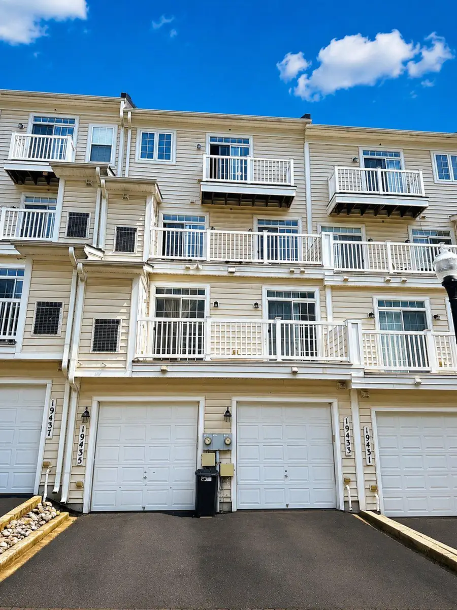 19433 Dover Cliffs #19433, Germantown, MD 20874 - #2