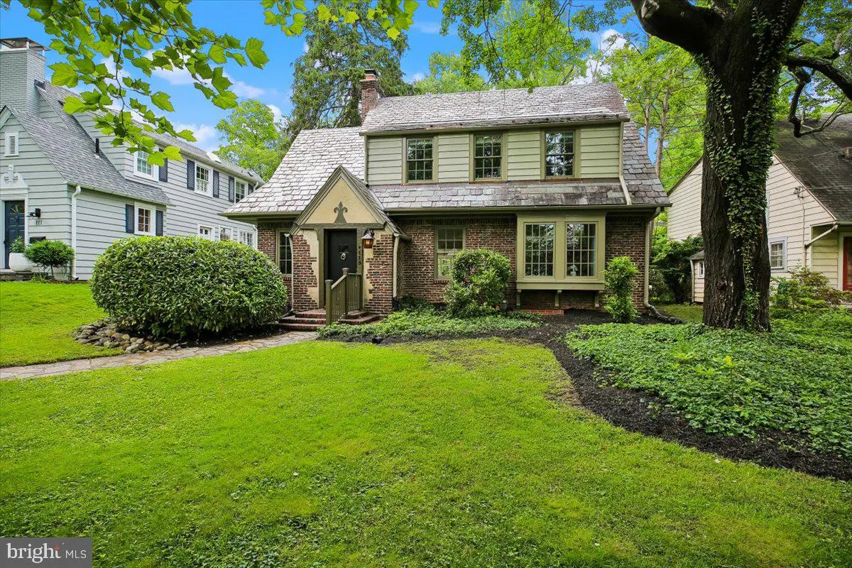 113 Oxford St, Chevy Chase, MD 20815 - #1