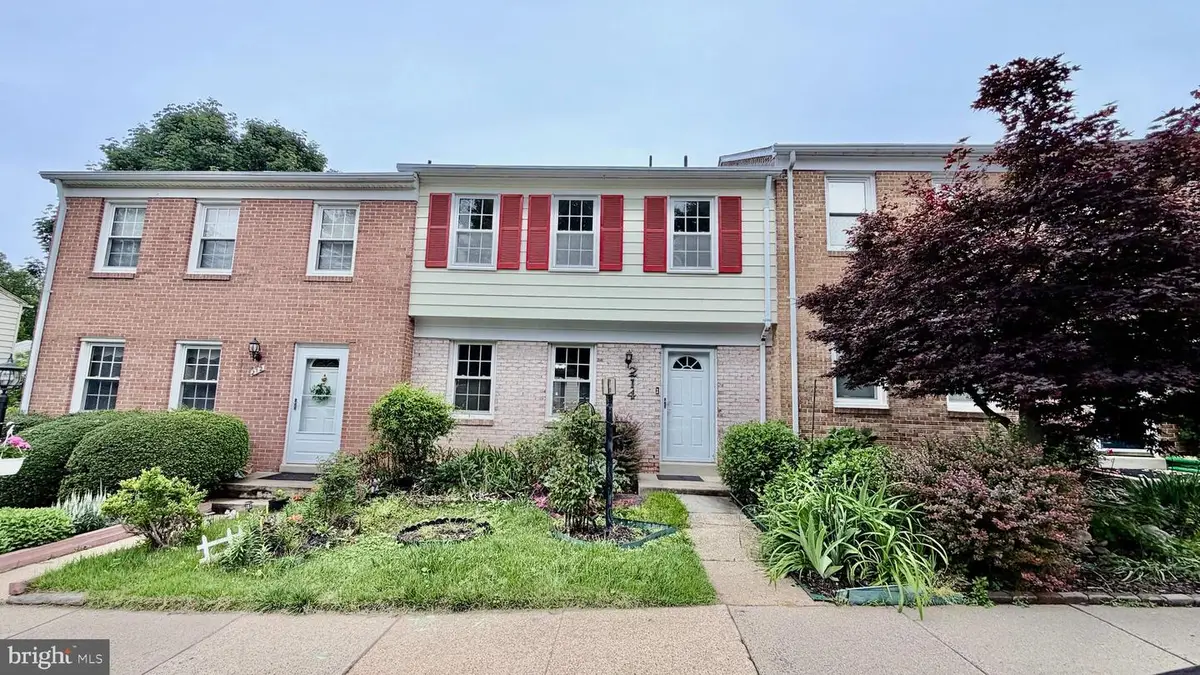 214 Pender Pl, Rockville, MD 20850 - #1
