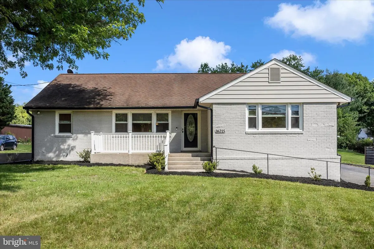 16215 Redland Rd, Rockville, MD 20855 - #1
