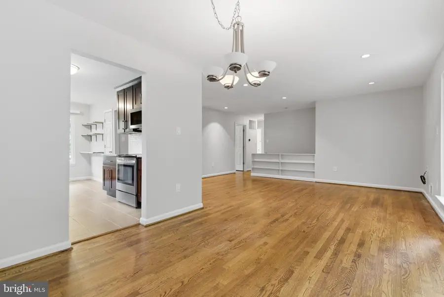 14114 Arctic Ave, Rockville, MD 20853 - #2