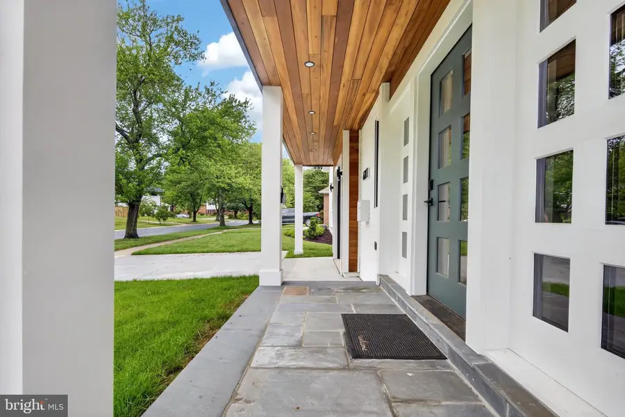 6311 Carnegie Dr, Bethesda, MD 20817 - #3