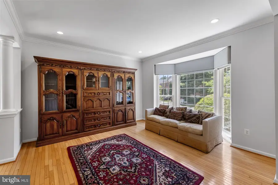 113 Summer Walk Dr, Gaithersburg, MD 20878 - #2