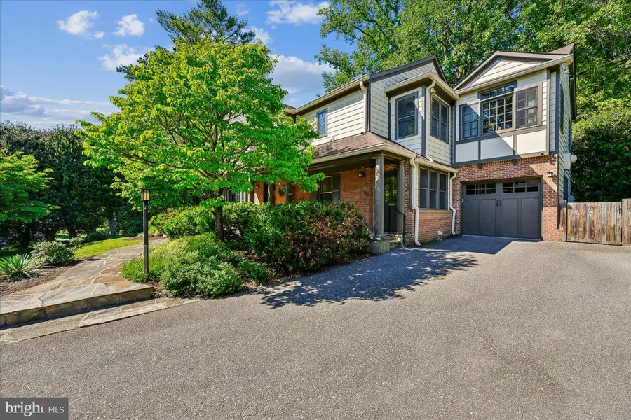 6 Old Stage Ct, Rockville, MD 20852 - #2