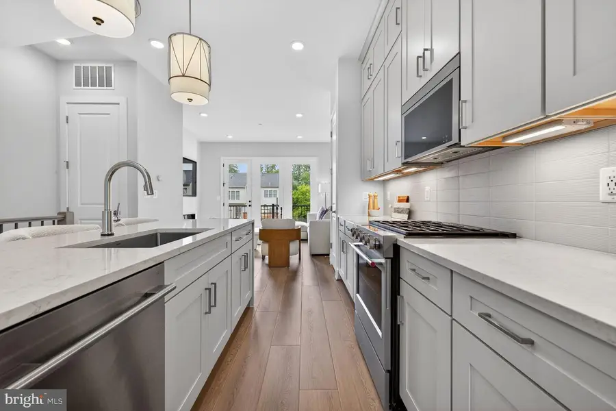 5963 Josiah Henson Pkwy, North Bethesda, MD 20852 - #3