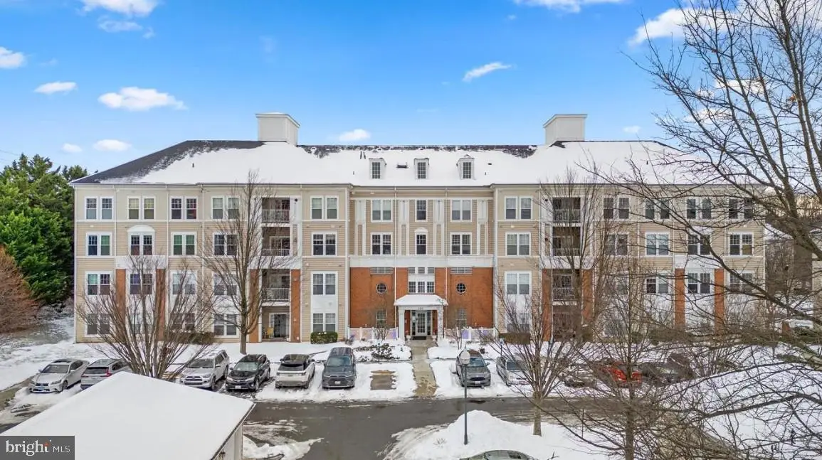 101 Watkins Pond Blvd #4-103, Rockville, MD 20850 - #1