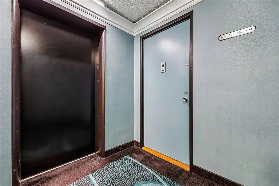 10401 Grosvenor Pl #501, Rockville, MD 20852 - #3